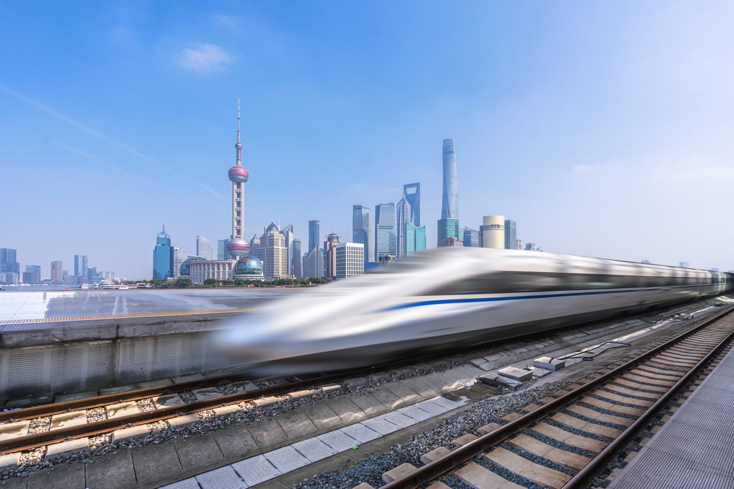 China’s railways lead the way in expansion and innovation