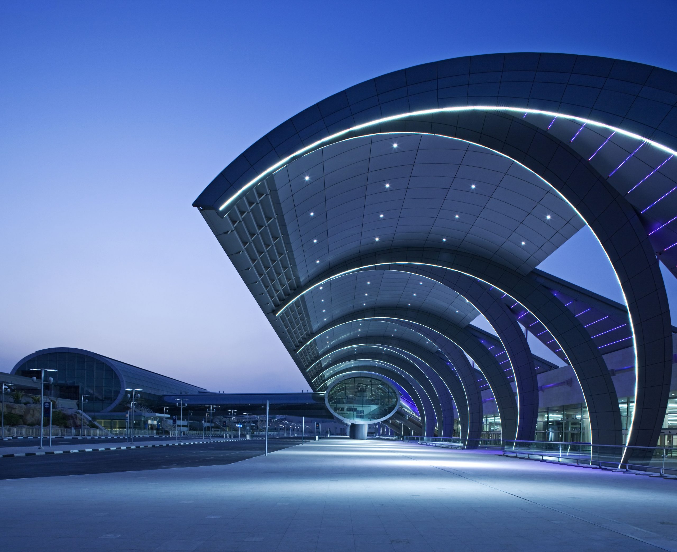 Twelve world airports with excellent in-airport mobility